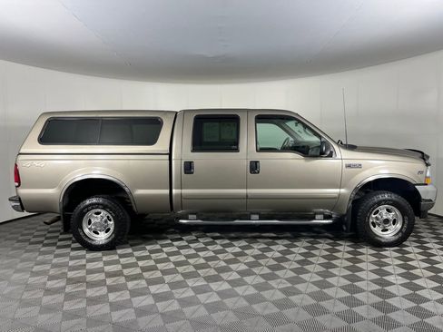 Used 2002 Ford F250 Lariat image 5