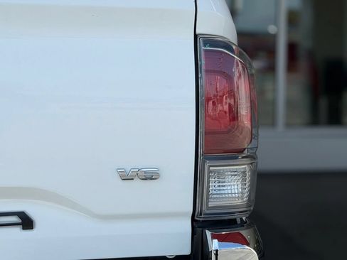 Certified 2023 Toyota Tacoma TRD Off-Road AWD/4WD image 14