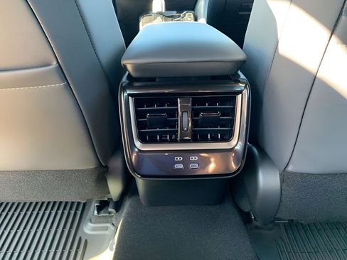 New 2025 Toyota Crown Signia XLE image 13