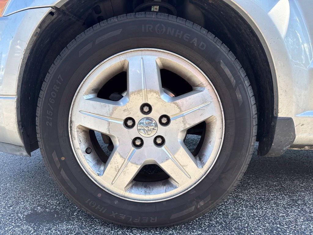 Used 2011 Dodge Caliber Express w/ 17" Aluminum Wheel Group FWD image 12
