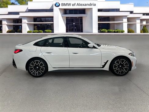Used 2026 BMW i4 xDrive40i w/ M Sport Package AWD/4WD image 8