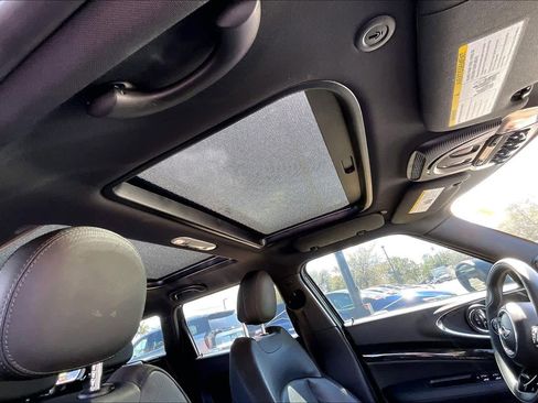 Used 2019 MINI Cooper Clubman S image 22
