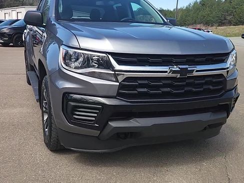 Used 2022 Chevrolet Colorado W/T w/ WT Convenience Package image 2