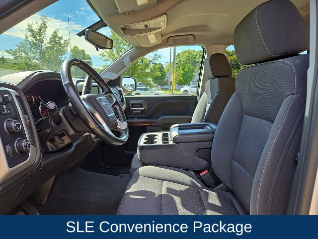 Used 2018 GMC Sierra 1500 SLE w/ SLE Value Package AWD/4WD image 2
