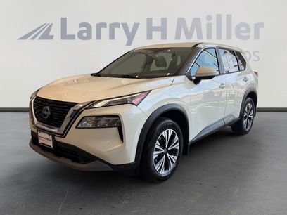 Used 2023 Nissan Rogue SV