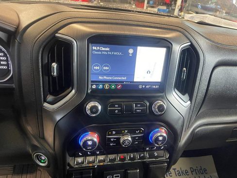 Used 2023 GMC Sierra 2500 Denali image 33