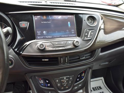 Used 2020 Buick Envision Premium w/ Driver Confidence Package AWD/4WD image 27