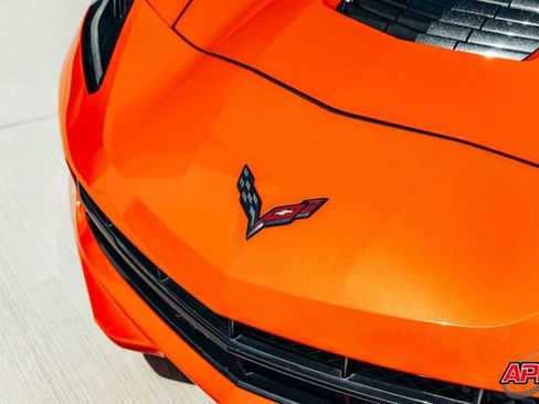Used 2019 Chevrolet Corvette Stingray Coupe w/ Carbon Flash Badge Package RWD image 22