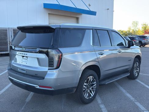 Used 2025 Chevrolet Tahoe LT w/ Comfort Package AWD/4WD image 5