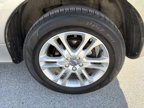 Used 2016 Volvo XC60 T5 Premier w/ Climate Package AWD/4WD image 10