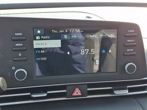 New 2026 Hyundai Elantra SE image 16