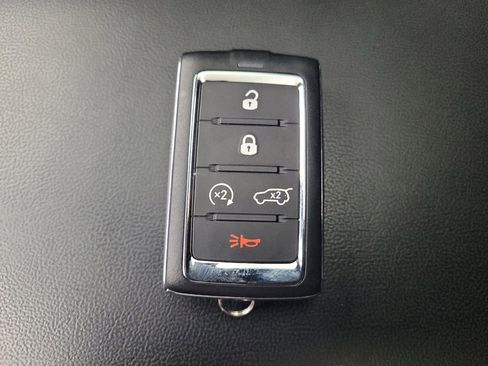 Used 2022 Jeep Grand Cherokee Limited 4xe AWD/4WD image 32