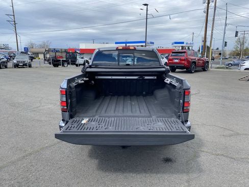 Used 2022 Nissan Frontier SV image 22