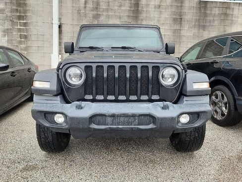 Used 2020 Jeep Wrangler Unlimited Sport S AWD/4WD image 2