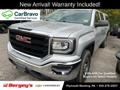 Used 2016 GMC Sierra 1500 4x4 Crew Cab w/ Sierra Convenience Package