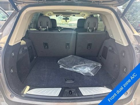 Used 2018 Buick Envision Essence w/ LPO, Interior Luxury Package AWD/4WD image 9