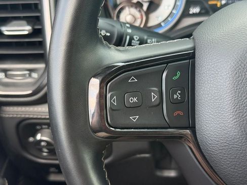 Used 2022 RAM 1500 Limited AWD/4WD image 19