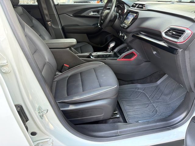 Used 2023 Chevrolet TrailBlazer RS w/ Convenience Package AWD/4WD image 13