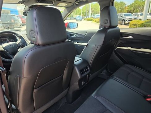 Used 2024 Chevrolet Equinox RS FWD image 12