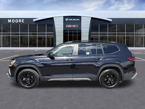 Used 2024 Volkswagen Atlas Peak Edition SEL AWD/4WD image 6