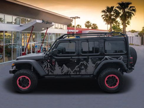 Used 2021 Jeep Wrangler Unlimited Rubicon w/ Safety Group AWD/4WD image 6