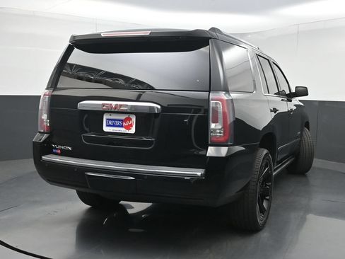 Used 2018 GMC Yukon Denali w/ Denali Ultimate Package AWD/4WD image 44