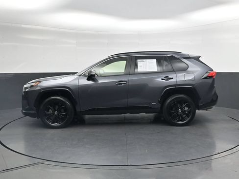 Used 2023 Toyota RAV4 SE AWD/4WD image 12