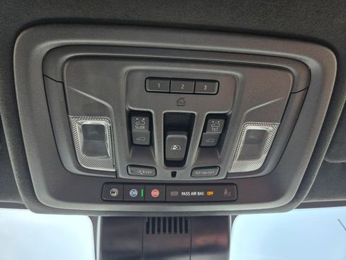 Used 2024 GMC Sierra 1500 Denali Ultimate AWD/4WD image 30