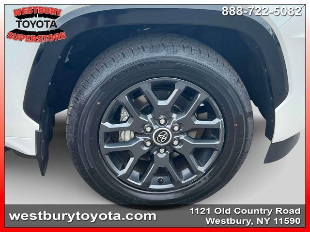 Used 2023 Toyota Sequoia Platinum AWD/4WD image 14