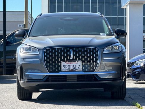 Certified 2025 Lincoln Corsair Grand Touring image 9