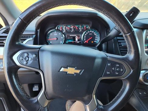 Used 2018 Chevrolet Tahoe LT image 18