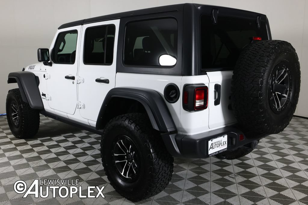 Used 2024 Jeep Wrangler Unlimited Sport AWD/4WD image 7