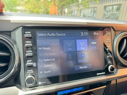 Used 2023 Toyota Tacoma SR5 w/ Technology Package AWD/4WD image 17