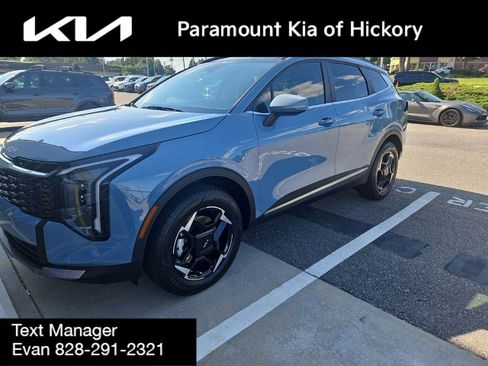 Used 2026 Kia Sportage EX w/ EX Panoramic Sunroof Package AWD/4WD image 2