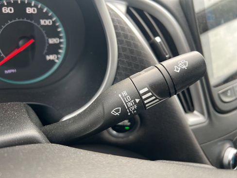 Used 2024 Chevrolet Malibu LT image 14