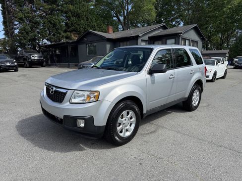 Used 2010 MAZDA Tribute i Sport image 2