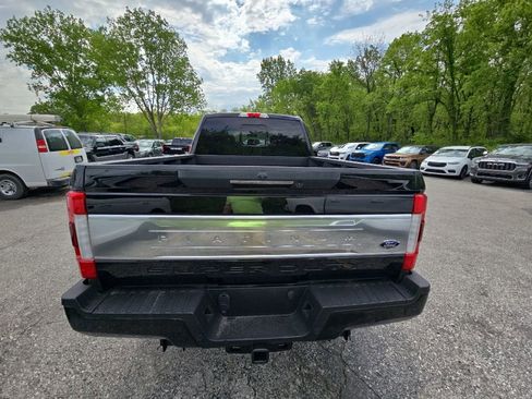 Used 2017 Ford F350 Platinum w/ Platinum Ultimate Package AWD/4WD image 6