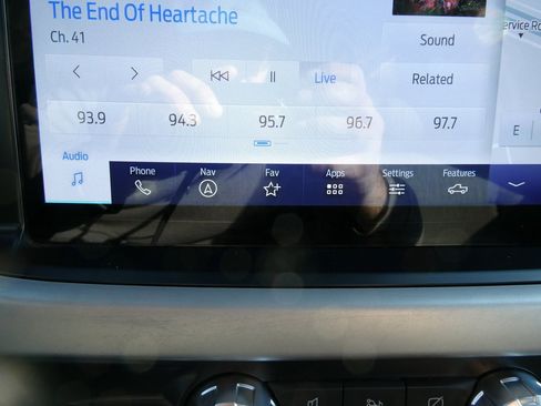 Used 2022 Ford F150 XLT w/ Equipment Group 302A High image 28