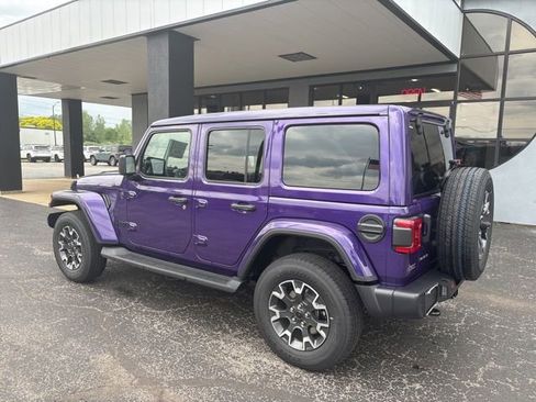 New 2026 Jeep Wrangler Unlimited Sahara AWD/4WD image 5