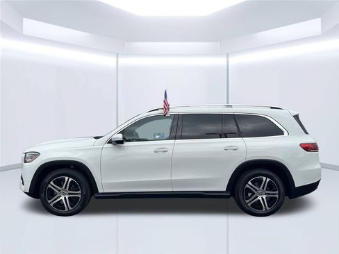 Used 2021 Mercedes-Benz GLS 450 4MATIC image 2