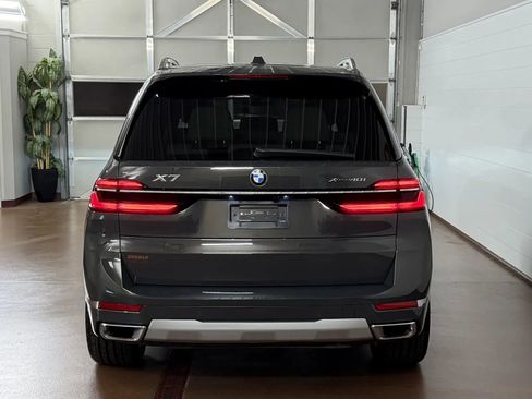 Used 2025 BMW X7 xDrive40i w/ Executive Package AWD/4WD image 4