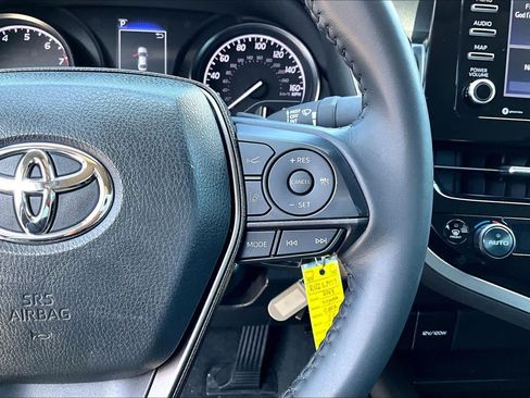 Used 2024 Toyota Camry SE FWD image 25