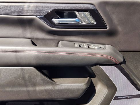 Certified 2025 GMC Yukon AT4 Ultimate image 23