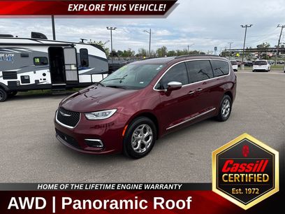 Used 2022 Chrysler Pacifica Limited