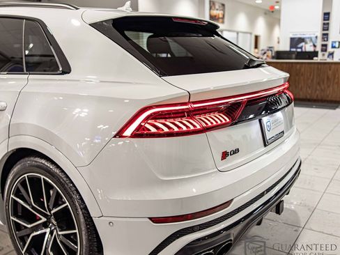 Used 2023 Audi SQ8 Premium Plus w/ Executive Package image 14