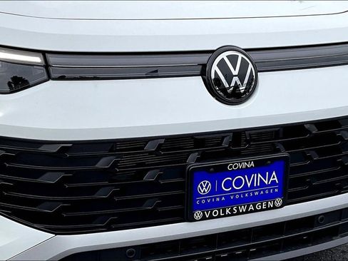 New 2026 Volkswagen Tiguan S image 28