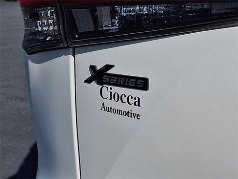 Used 2022 Toyota Highlander XLE image 34