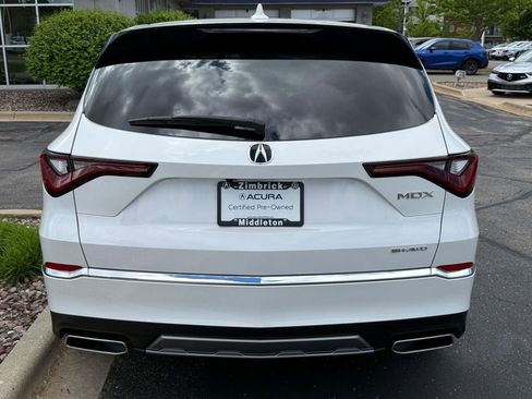 Certified 2025 Acura MDX SH-AWD image 4