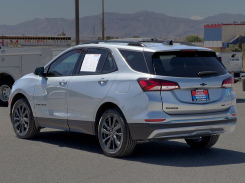 Used 2023 Chevrolet Equinox RS w/ RS Leather Package AWD/4WD image 3
