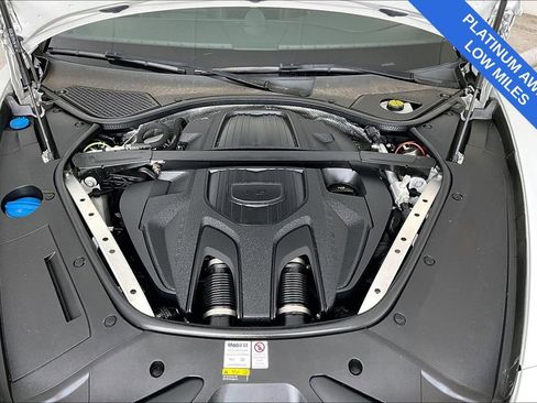 Used 2022 Porsche Panamera Platinum Edition RWD image 11